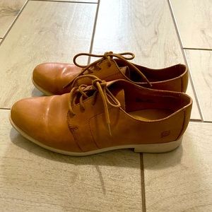 Born womens oxford shoes 8